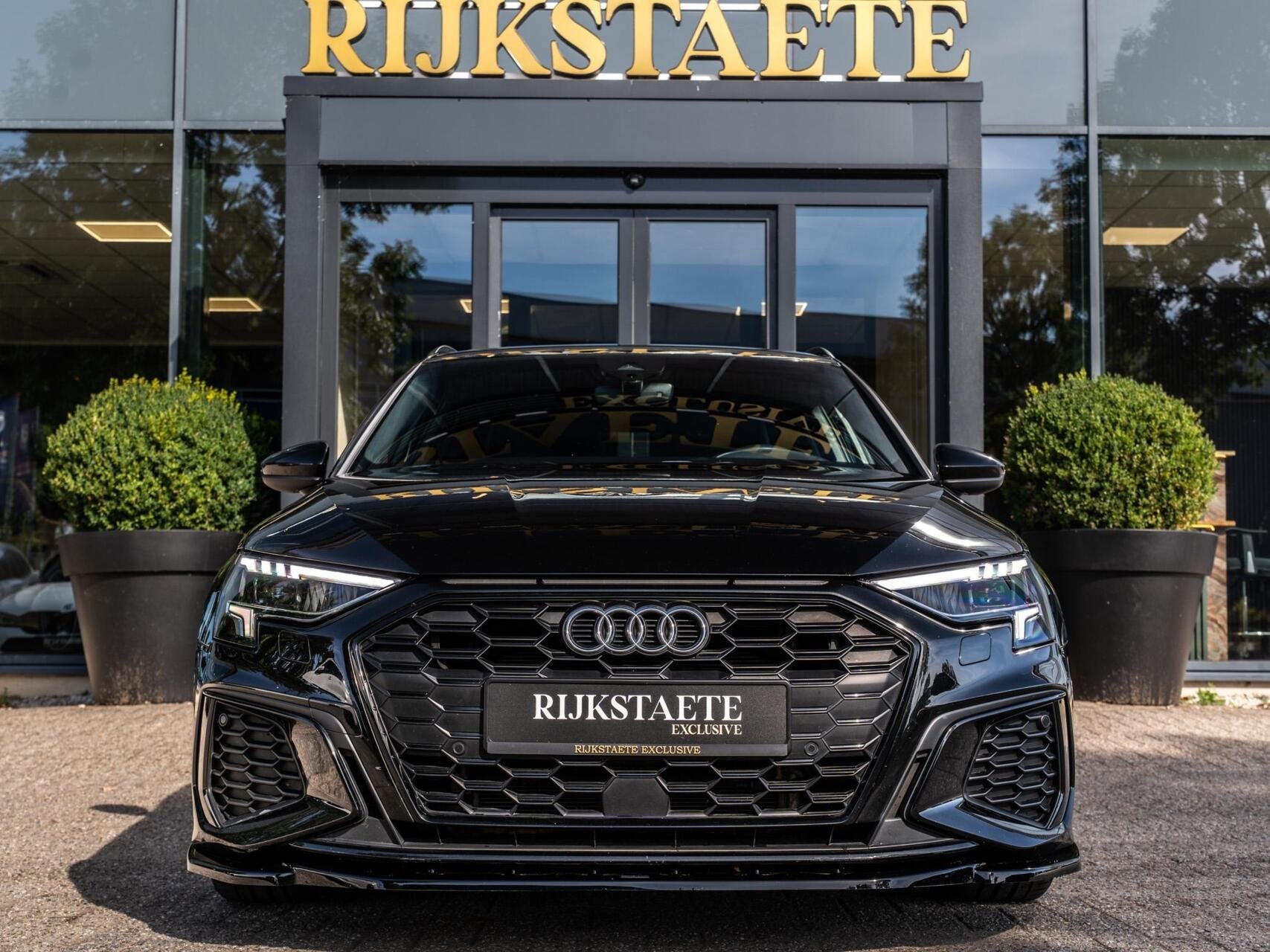 Audi A3 Sportback 45 TFSI e S-Line Competition|MAXTON|ACC|18, Auto's, Dealer onderhouden, Gebruikt, 4 cilinders, Zwart