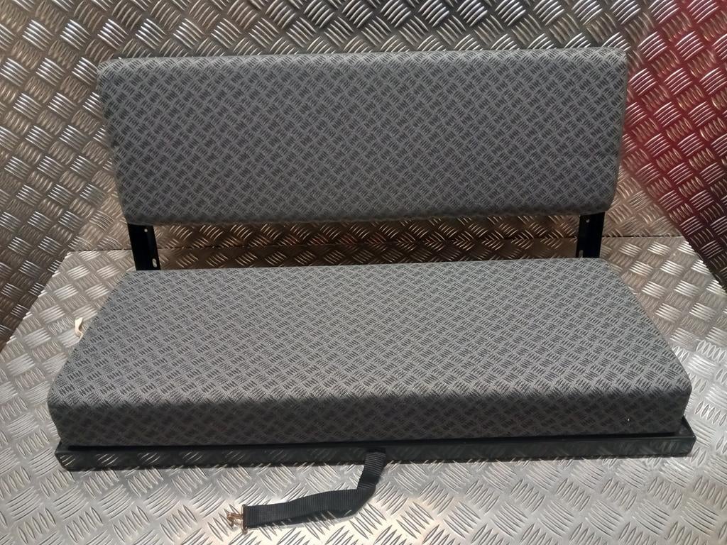 Land Rover Defender Bankje, Auto-onderdelen, Interieur en Bekleding, Ophalen of Verzenden, Gebruikt, Land Rover