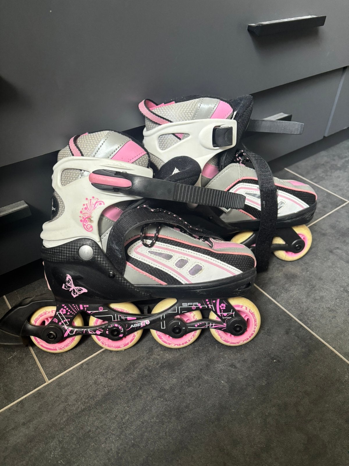 Skeelers, Overige merken, Kinderen, Ophalen of Verzenden, Inline skates 4 wielen
