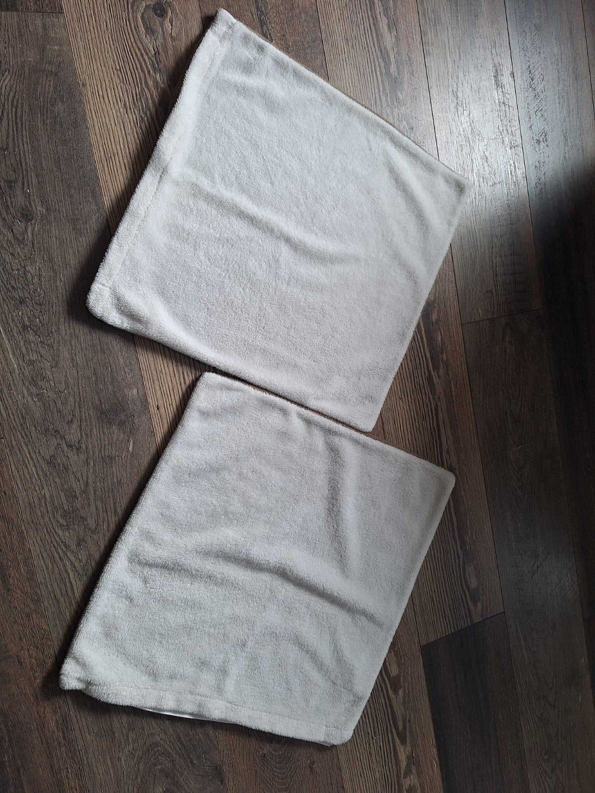 Set van 2 Optidee optipluche kussenhoezen 50x50 cm, Ophalen of Verzenden, Zo goed als nieuw, Vierkant