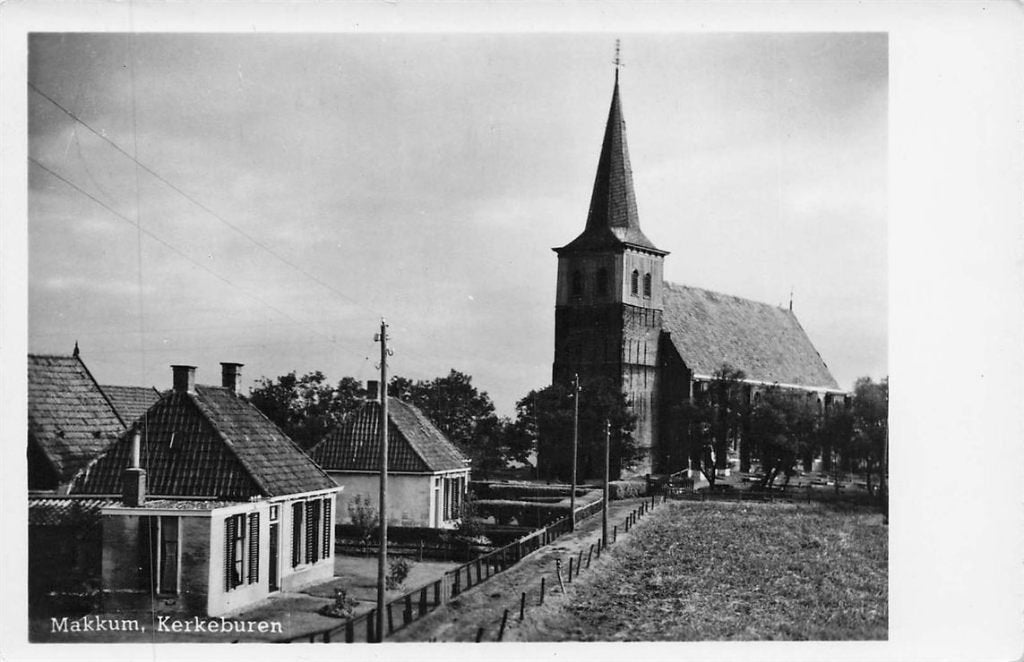 703-448-027 Makkum Kerkeburen, Verzamelen, Ansichtkaarten | Nederland, Verzenden, Voor 1920, Friesland