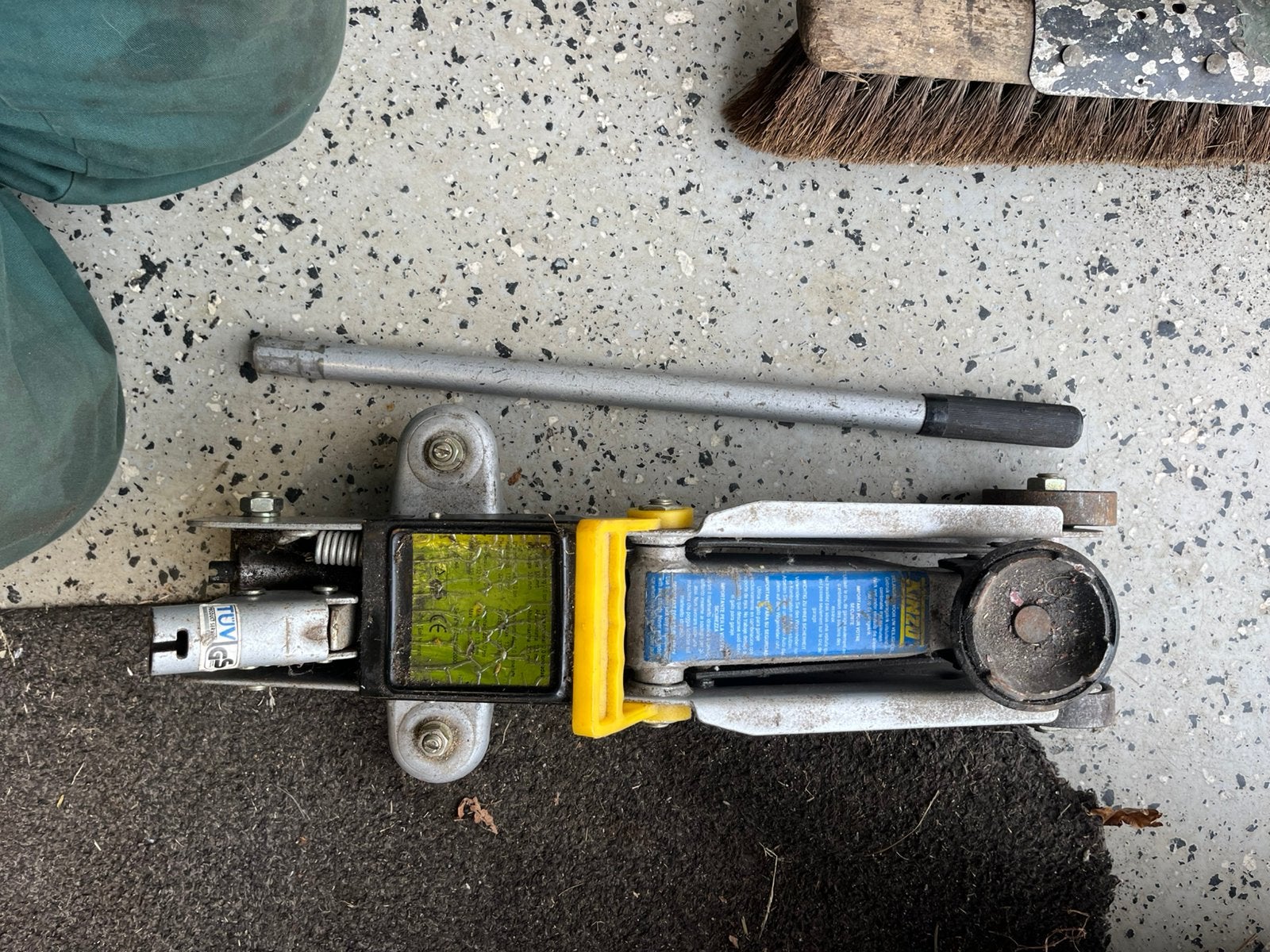 Mooie 2 tons autokrik, Ophalen of Verzenden, Zo goed als nieuw, Hydraulisch, Garagekrik
