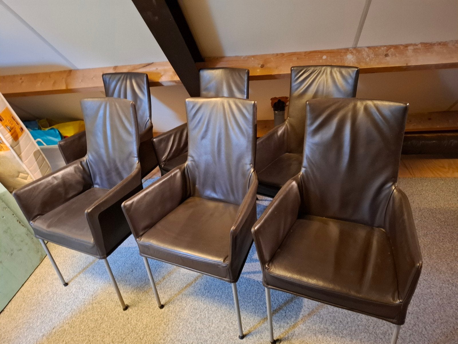 6 nette eetkamer stoelen kuipstoelen, Ophalen, Gebruikt, Bruin, Vier