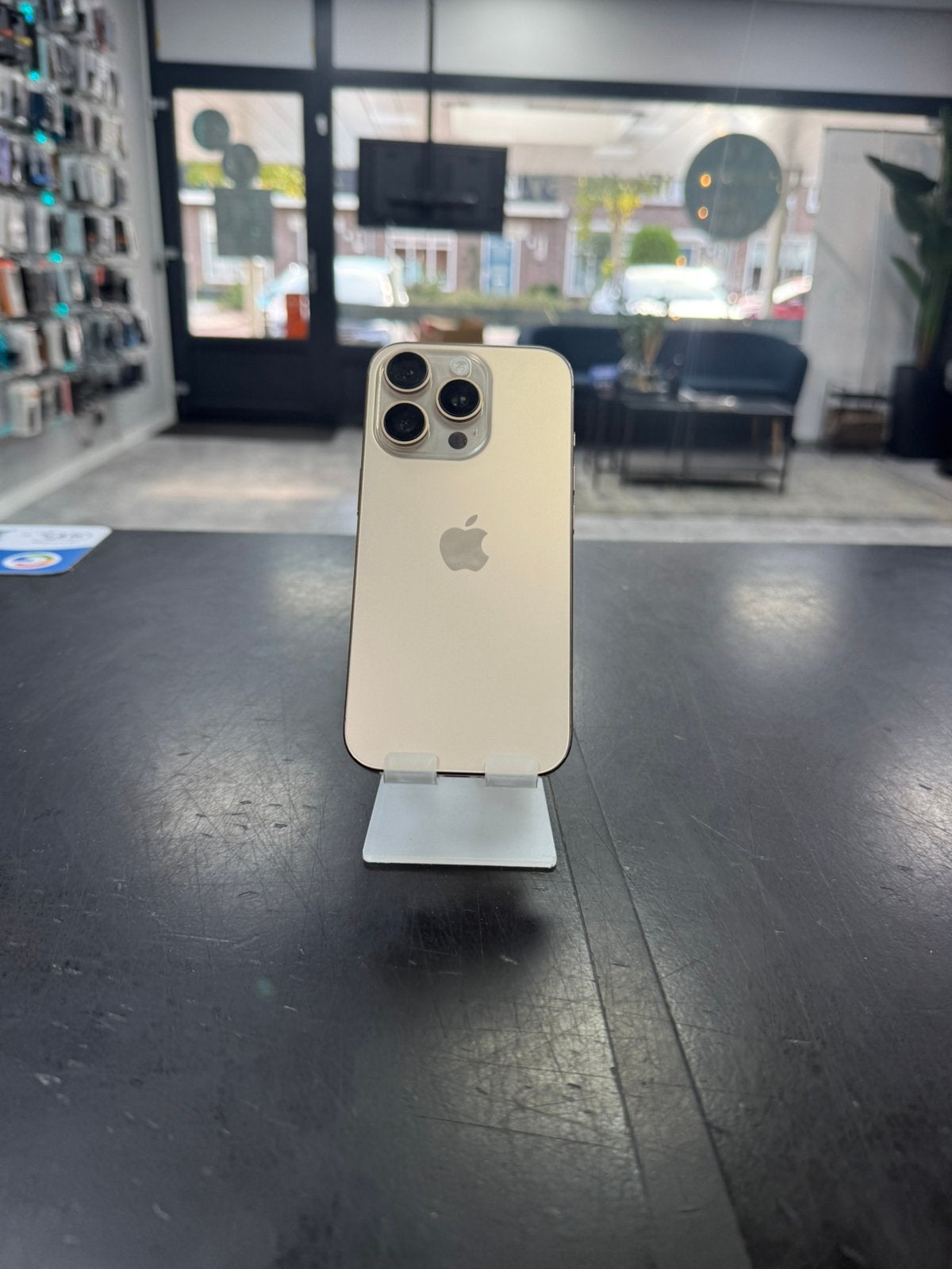 Foto 5 van iPhone 16 Pro 256GB Rose Gold Titanium – Accu 90%!