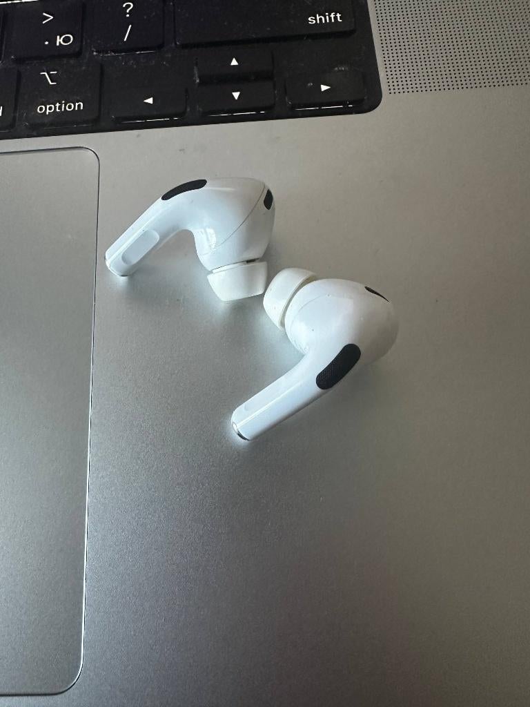 Airpods pro 2, Bluetooth, Gebruikt, In gehoorgang (in-ear), Ophalen of Verzenden