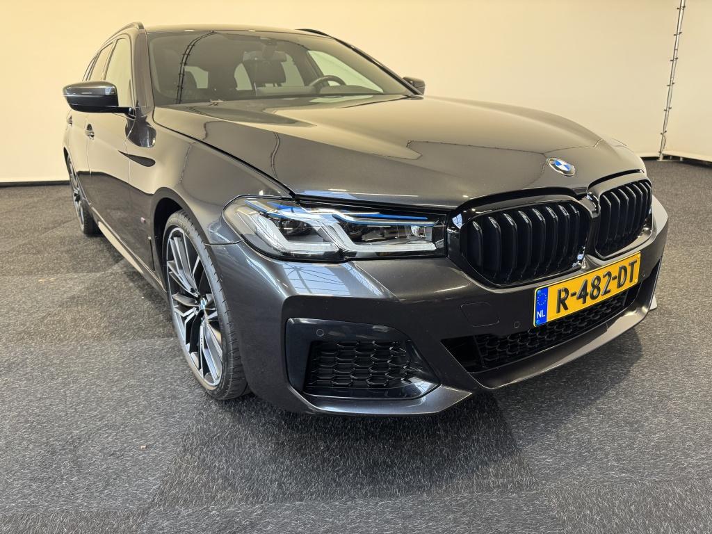 BMW 5 Serie Touring 520i Touring Shadow line 20 INC M sportp, Auto's, Automaat, 1998 cc, Achterwielaandrijving, Gebruikt