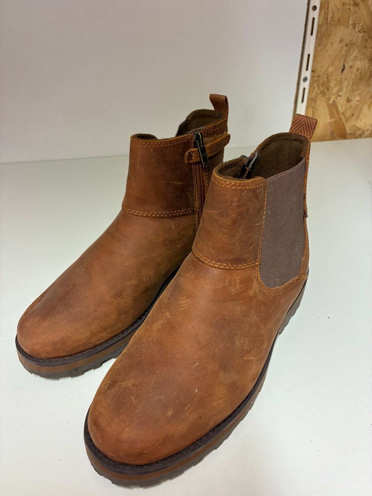 Timberland Bruine Jongens Schoenen maat 37 Bijna Nieuw!, Kleding | Heren, Schoenen, Ophalen of Verzenden, Zo goed als nieuw, Bruin