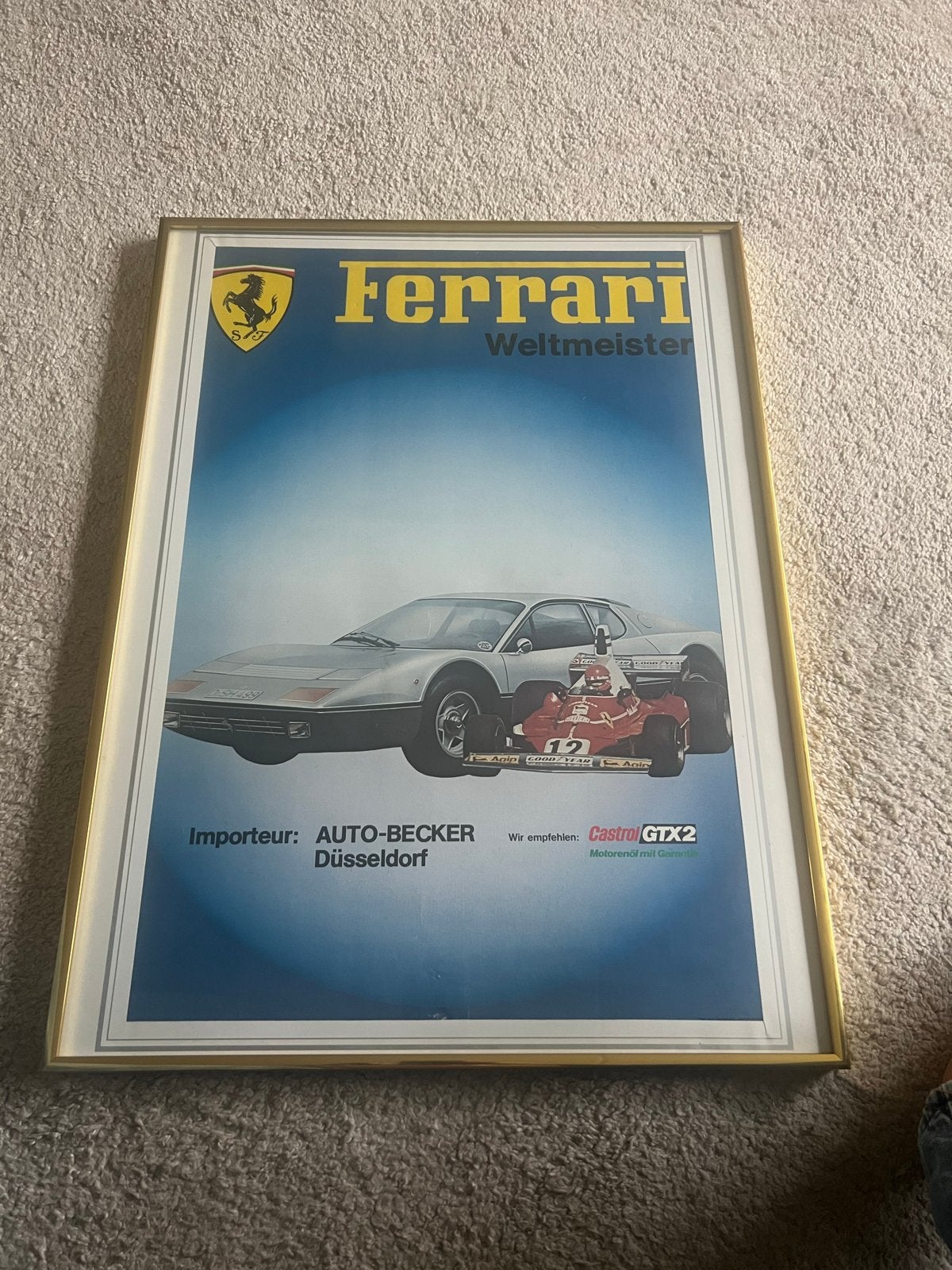 Vintage Ferrari Weltmeister Poster in Messing Lijst, Ophalen, Gebruikt, Posterlijst, Goud