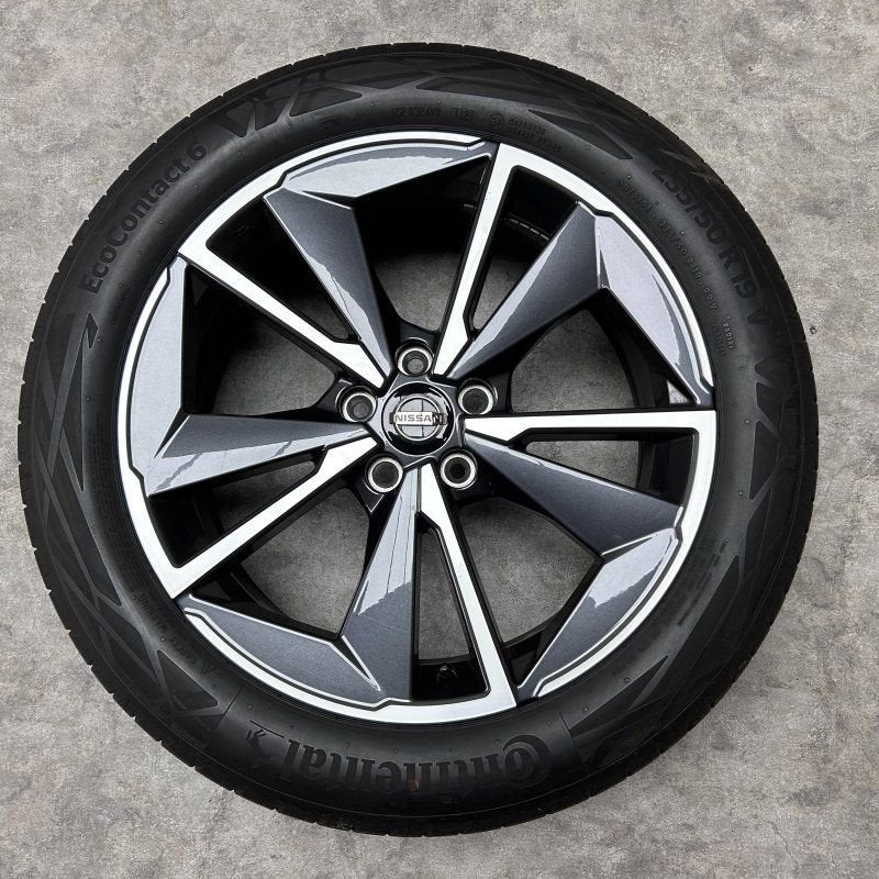 19 inch originele velgen + zomerbanden Nissan Qashqai 6UA3A, Auto-onderdelen, 19 inch, Gebruikt, -, -