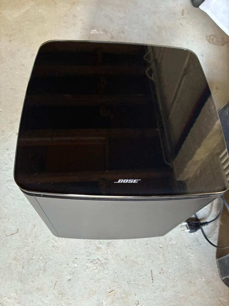 Bose 700 bass + soundbar + controller set, Audio, Tv en Foto, Luidsprekers, Ophalen, Subwoofer, Zo goed als nieuw, Bose