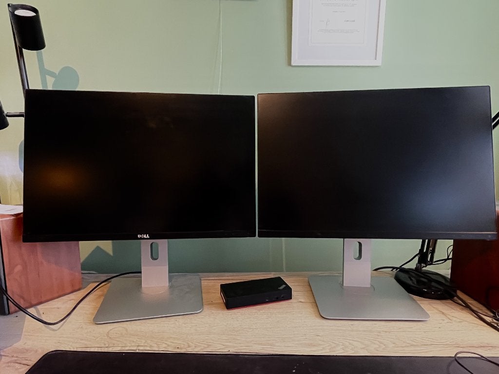 2x Dell UltraSharp U2415 24.1" | USB-C docking station, Computers en Software, Monitoren, Ophalen, IPS, Full HD, Zo goed als nieuw
