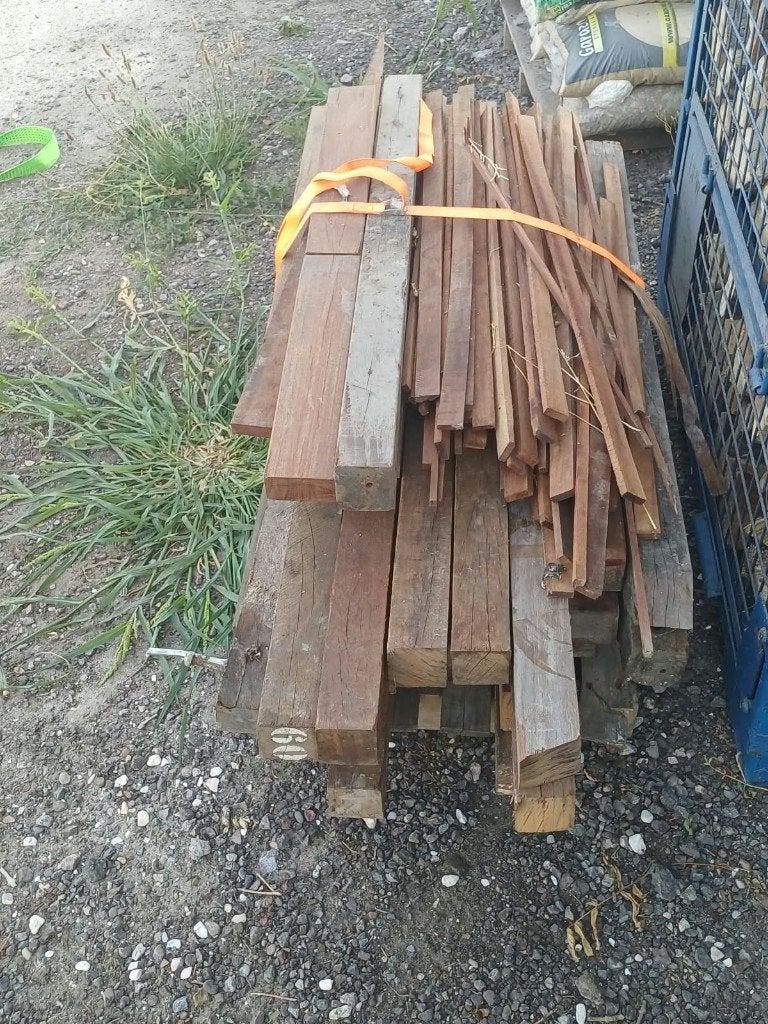 Hardhouten palen, diverse afmetingen (ca. 25-30 stuks), Ophalen, Gebruikt, Palen, Hardhout