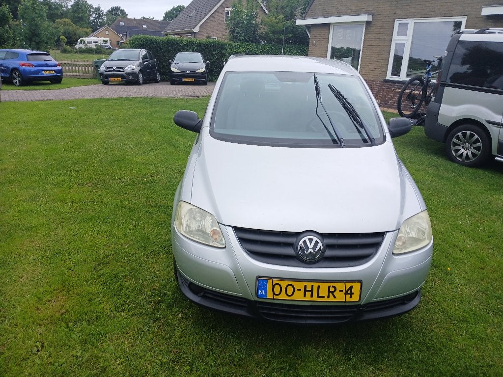 Volkswagen Fox 1.2 40KW 2009 Grijs, Voorwielaandrijving, 969 kg, 4 stoelen, Origineel Nederlands