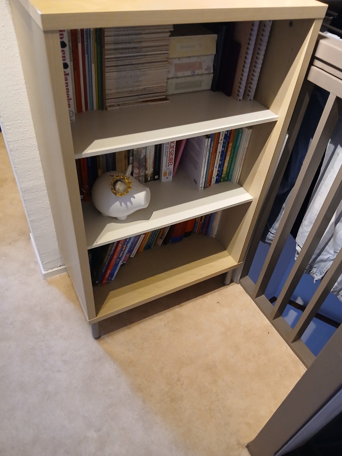IKEA Magiker Boekenkast - 69x116 cm - gratis, Ophalen, Met plank(en), Gebruikt, 100 tot 150 cm