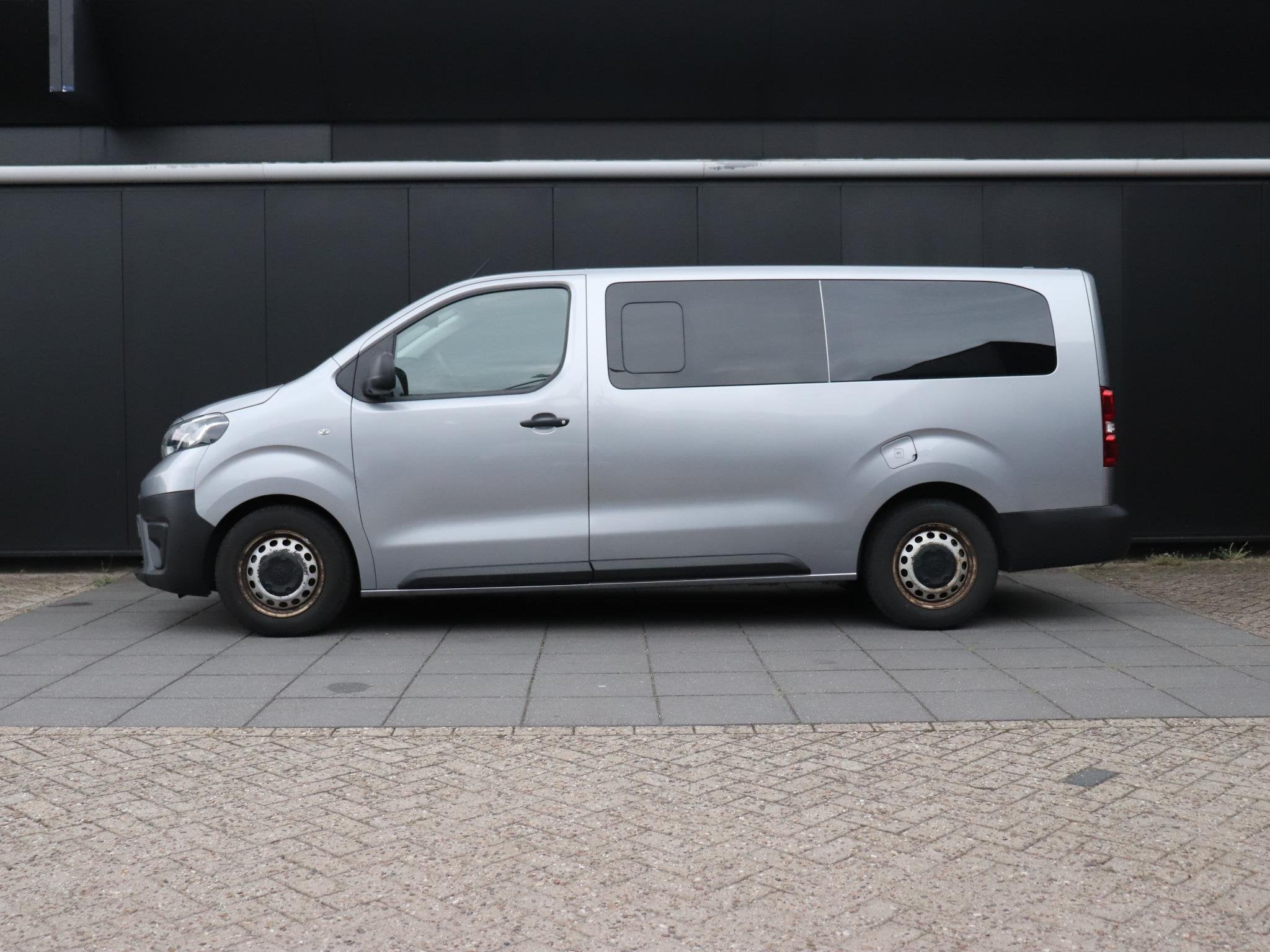 Toyota PROACE Shuttle 1.5 D-4D Cool Long | 9 PERS. | CRUISE, Voorwielaandrijving, Gebruikt, Euro 6, ProAce
