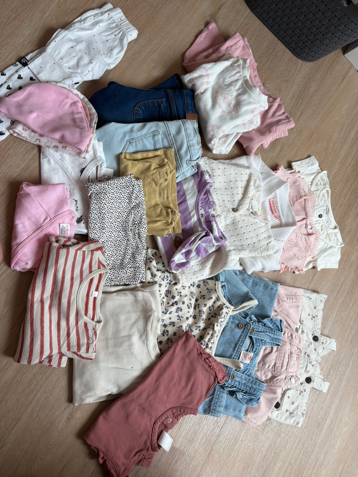 Partij baby kleding, Ophalen, Zo goed als nieuw