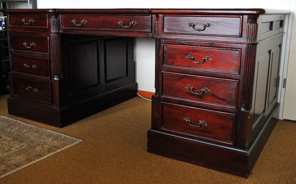 Klassiek Engels bureau Chesterfield - Partnerdesk, Ophalen