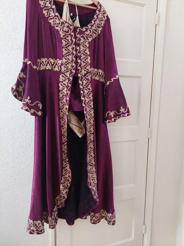 Bindallı vest en top met broek maat 48, Ophalen of Verzenden, Zo goed als nieuw, Maat 46/48 (XL) of groter, Overige typen