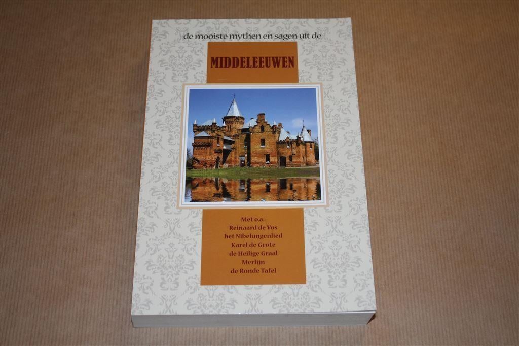 De mooiste mythen en sagen uit de Middeleeuwen, Ophalen of Verzenden, 14e eeuw of eerder, Zo goed als nieuw, Europa