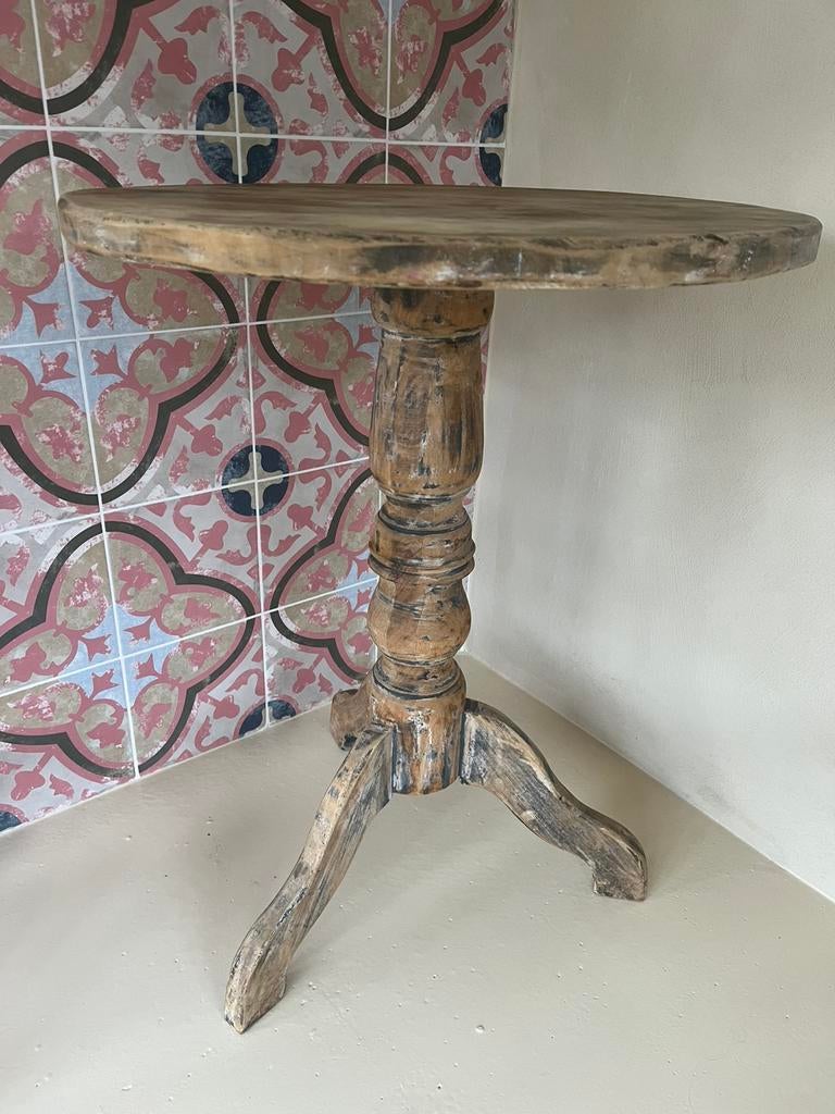 Aura Peeperkorn Wijntafel (vaste prijs), Ophalen