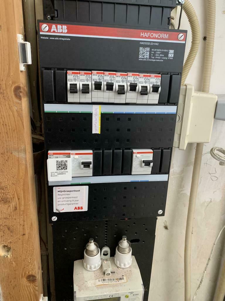 Electricien. Adam Elektrotechniek regio zuid Holland, 24-uursservice