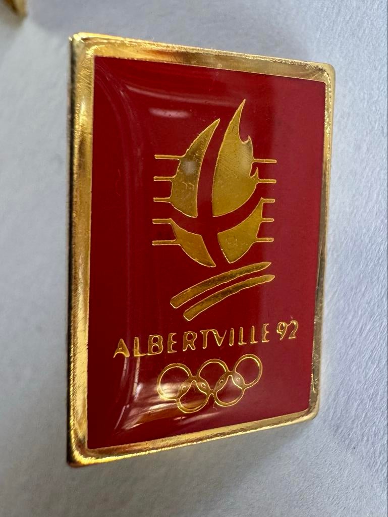 Vintage Pin (oa Olympische Spelen) Collectie, Ophalen of Verzenden, Gebruikt, Sport, Speldje of Pin