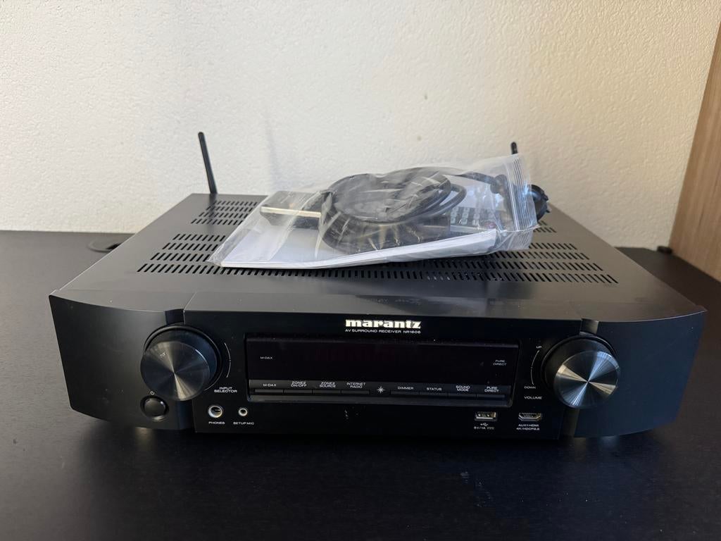 Marantz NR1606 Surround Receiver - Slank en Krachtig!, Audio, Tv en Foto, Versterkers en Receivers, Ophalen, Zo goed als nieuw