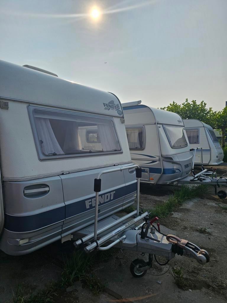 Caravans huren: JULI/AUG LAST MINKORTING!!Airco/tent etc