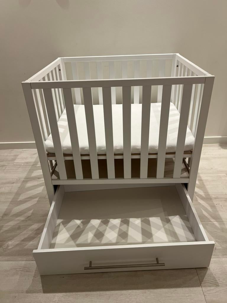 Box Patryk met lade, Kinderen en Baby's, Boxen, Zo goed als nieuw, Vierkant, In hoogte verstelbaar, Lade, Ophalen
