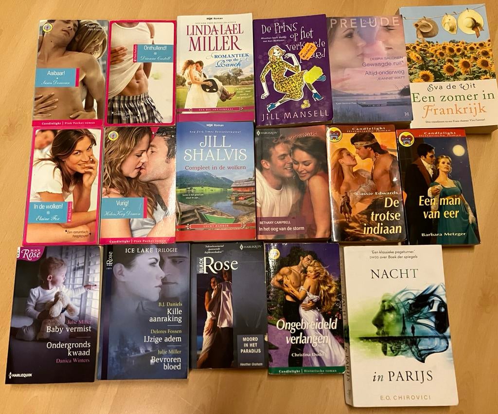 17 romans o.a pink pocket, harlequin black rose, hqn romans, Boeken, Romans, Ophalen of Verzenden, Gelezen, Nederland