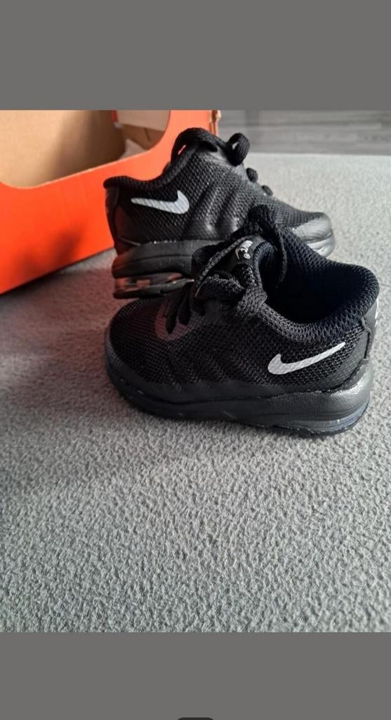 Baby nike schoenen, Kinderen en Baby's, Babykleding | Schoentjes en Sokjes, Ophalen, Zo goed als nieuw