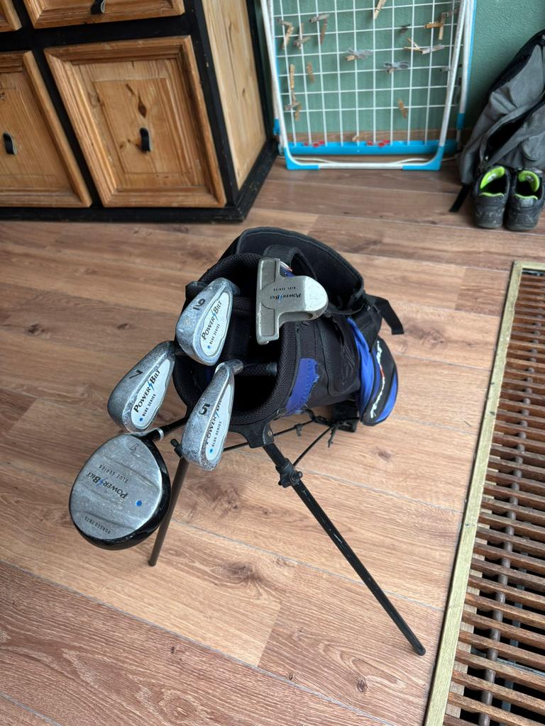 Junior Golftas + clubs, PowerBilt., Sport en Fitness, Golf, Ophalen, Gebruikt, Set
