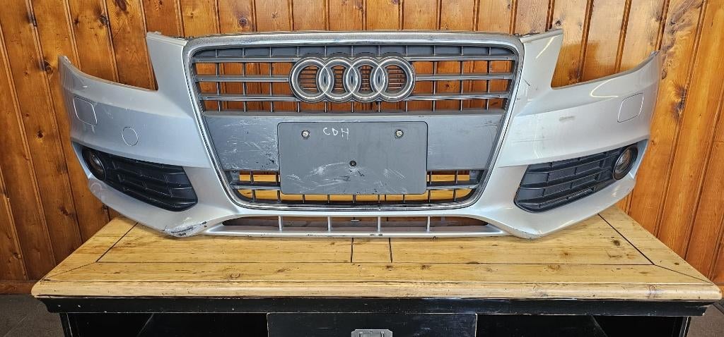 Audi A4 B8 Complete Voorbumper, Ophalen of Verzenden, Gebruikt, Audi, Bumper