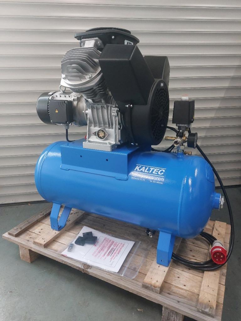 Industrie compressor nieuw 2,2kW ABAC (Atlas copco), Ophalen, 6 tot 10 bar, Nieuw, 25 tot 100 liter