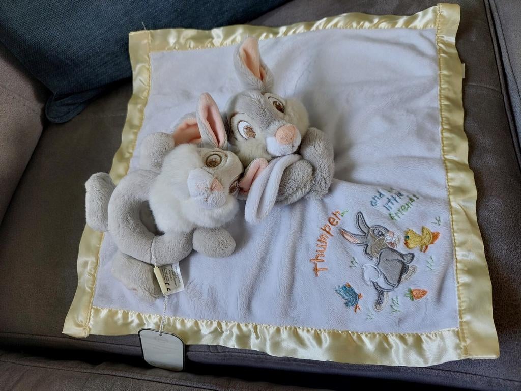 Disney Thumper Stampertje Knuffeldoek en rammelaar, Ophalen of Verzenden, Nieuw, Konijn