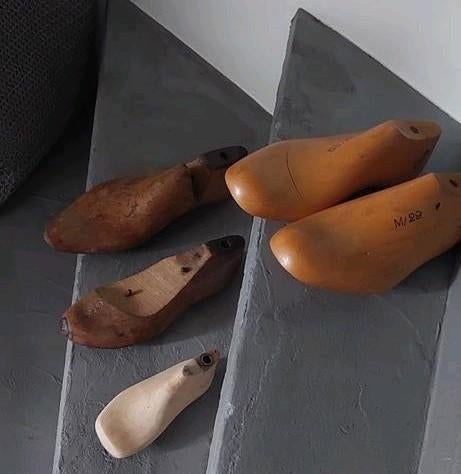 PAAR HOUTEN SCHOENLEESTEN +3 OUDE LOSSE SCHOENLEESTEN, Ophalen of Verzenden