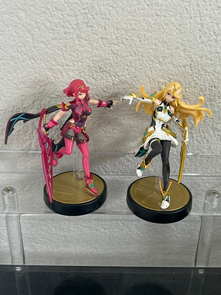 Xenoblade Chronicles Amiibo Set - 2 Stuks, Spelcomputers en Games, Games | Nintendo Switch, 1 speler, Ophalen of Verzenden, Zo goed als nieuw