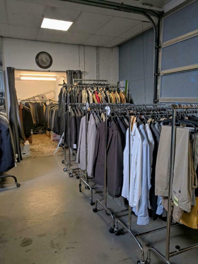 Zeer mooie Herenkostuums /Colberts/Broeken/Overhemden, Overige kleuren, Nieuw, Overige maten, Ophalen of Verzenden