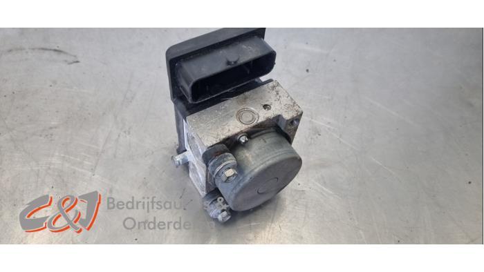 ABS Pomp van een Fiat Qubo, Gebruikt, -, -, Ophalen of Verzenden