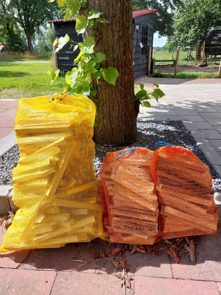 Aanmaakhout - Zakken openhaardhout, Tuin en Terras, Haardhout, Minder dan 3 m³, Ophalen, Overige houtsoorten, Takken
