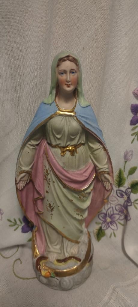 425 Prachtig oud beeld van de Slangen Madonna - porselein, Verzamelen, Ophalen of Verzenden, Zo goed als nieuw, Beeld(je), Christendom | Katholiek