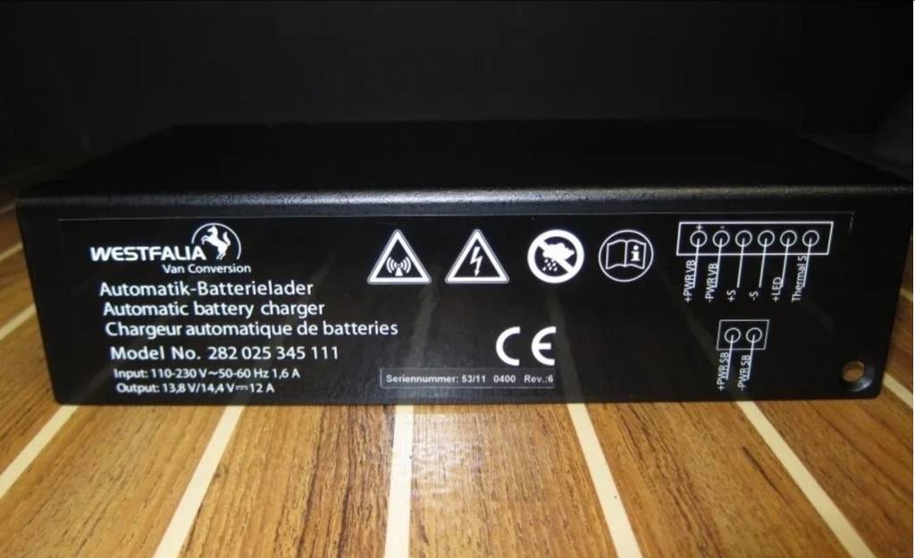 Westfalia Acculader / Omvormer Nieuw in Doos, Ophalen of Verzenden, Nieuw