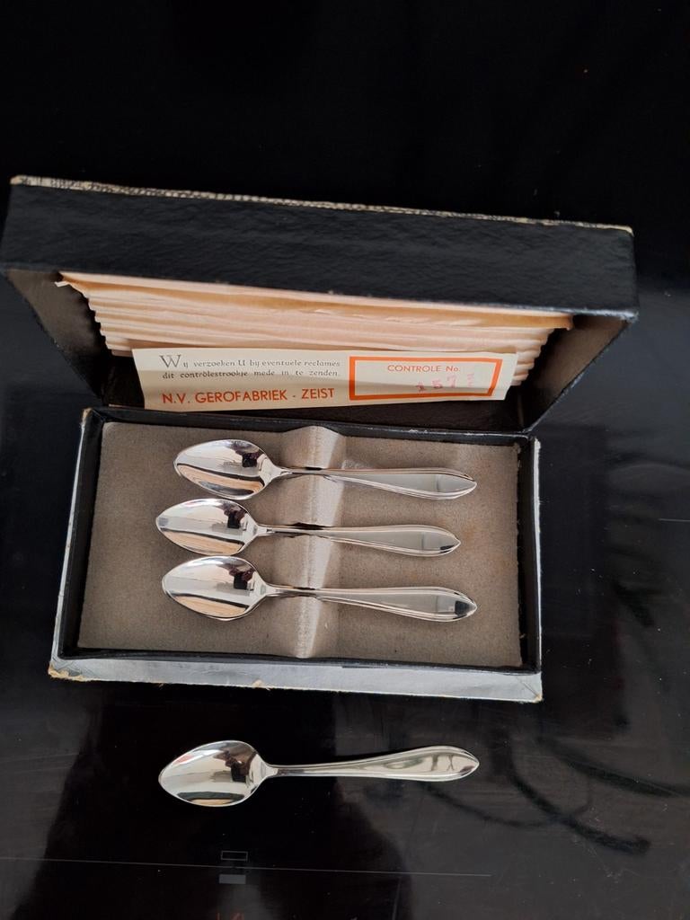 6 gero zilmeta, advocaat lepeltjes, in cassette, Antiek en Kunst, Antiek | Bestek, Ophalen of Verzenden