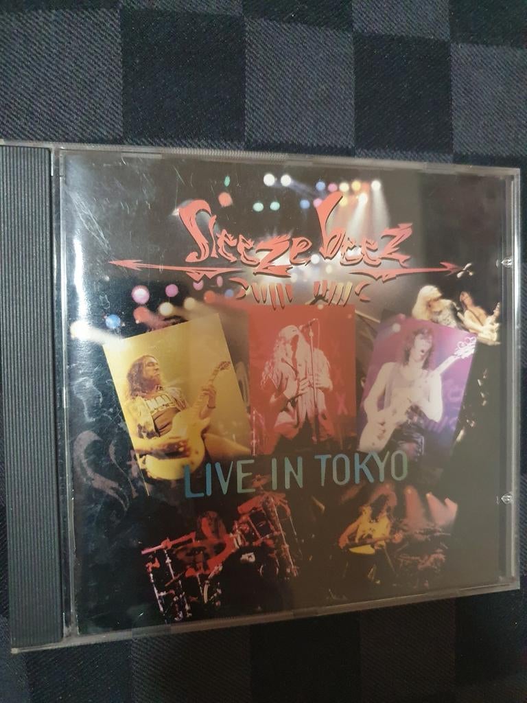 Sleeze beez live in tokyo, Cd's en Dvd's, Verzenden, Gebruikt