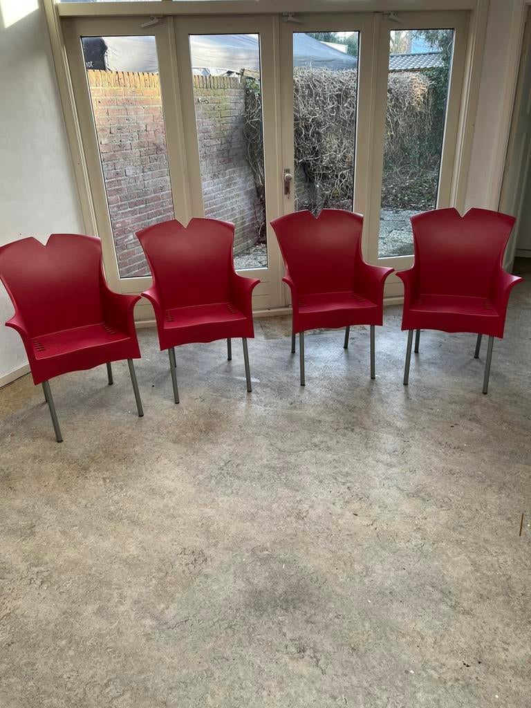 4 Zeldzame stoelen van Volker Hundertmark voor Curver, Ophalen