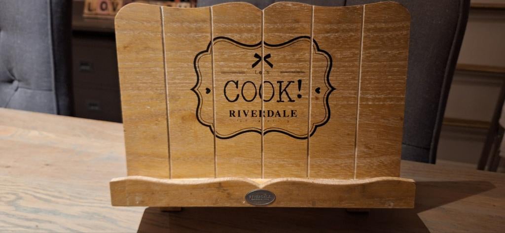 Riverdale Kookboekstandaard - Nieuwstaat, Ophalen of Verzenden, Zo goed als nieuw