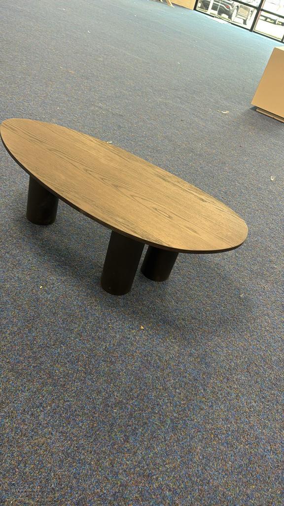 PUUUR Organische salontafel eiken fineer Deer Brown, Ophalen, 100 tot 150 cm, Eikenhout, 50 tot 100 cm