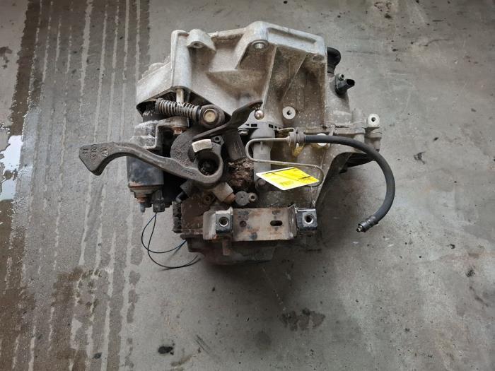 Versnellingsbak van een Volkswagen Polo