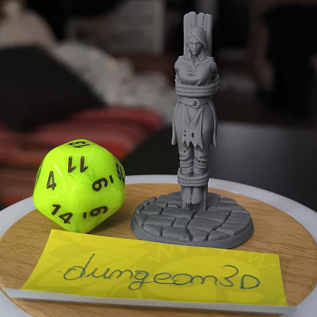 Dungeons & Dragons, D&D, HeroQuest, miniature Prisoner, Hobby en Vrije tijd, Ophalen of Verzenden, Overige soorten