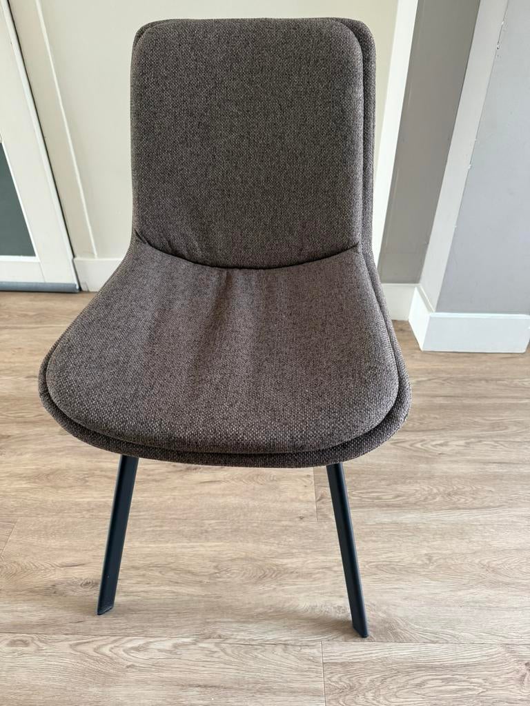 Grey Chair, Huis en Inrichting, Stoelen, Ophalen, Grijs, Eén